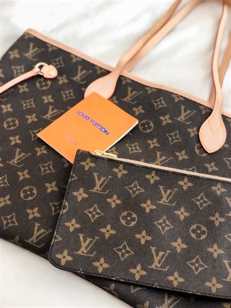 louis vuitton monogram giant replica|false louis vuitton stamp.